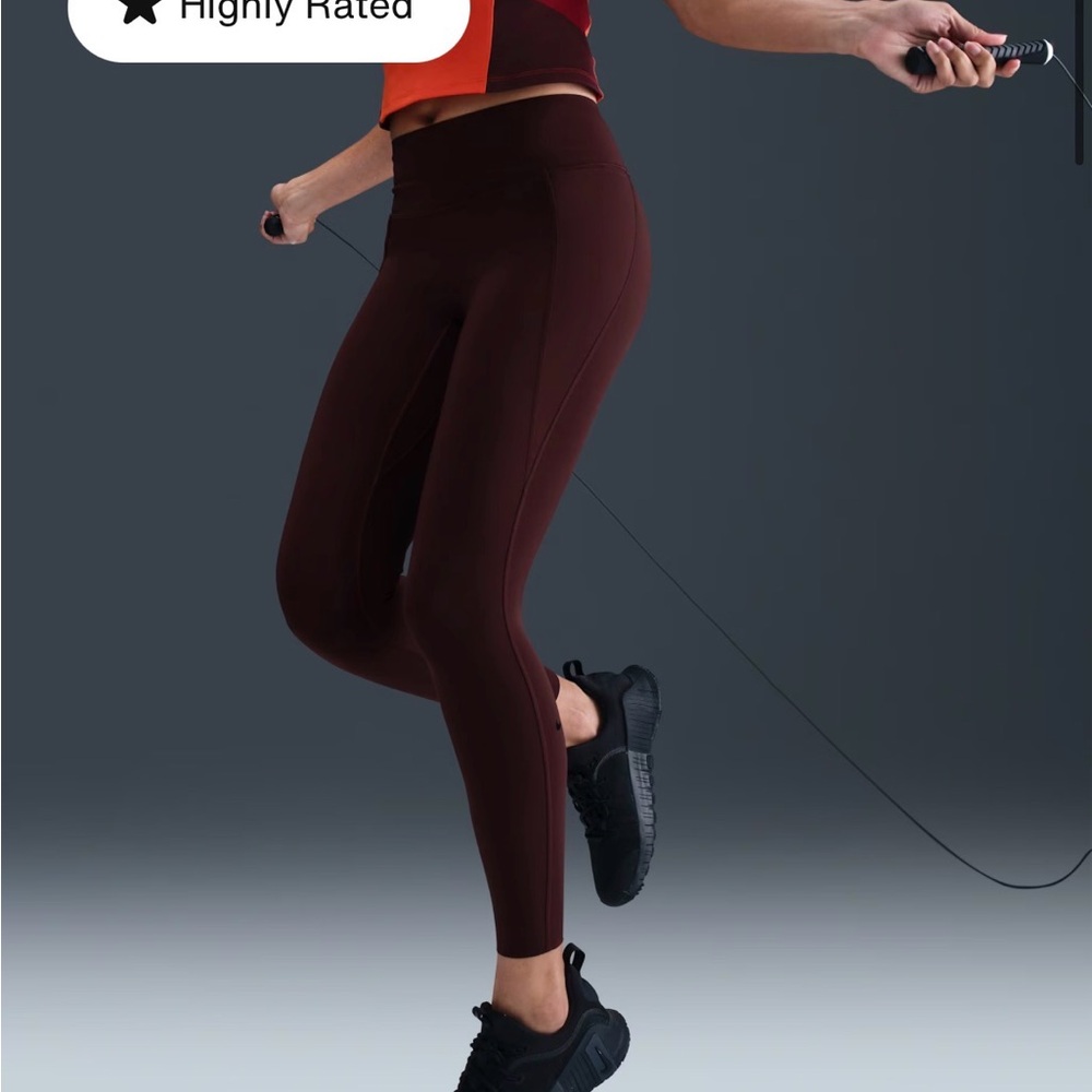 Nike Universa Burgundy Leggings